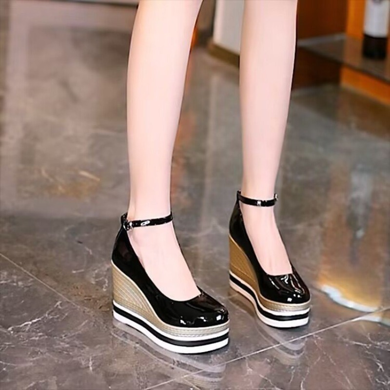 Espadrille wedge heel shoes wo - огляд і ціна Espadrille Slip On